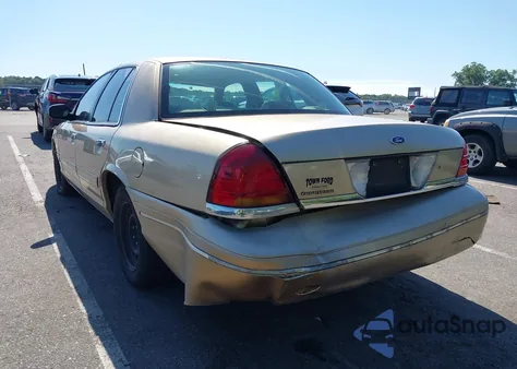 2000 Ford Crown Victoria from USA, damaged, VIN 2FAFP73W9YX174182